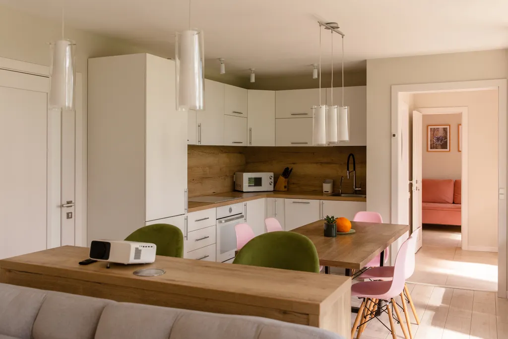 Коттедж Коттедж с панорамными окнами и террасой на крыше — Разметелево