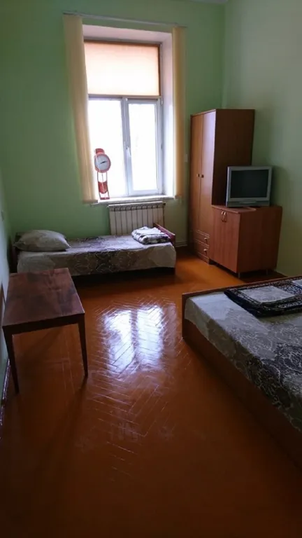 Квартира 2-комнатная Квартира — Евпатория