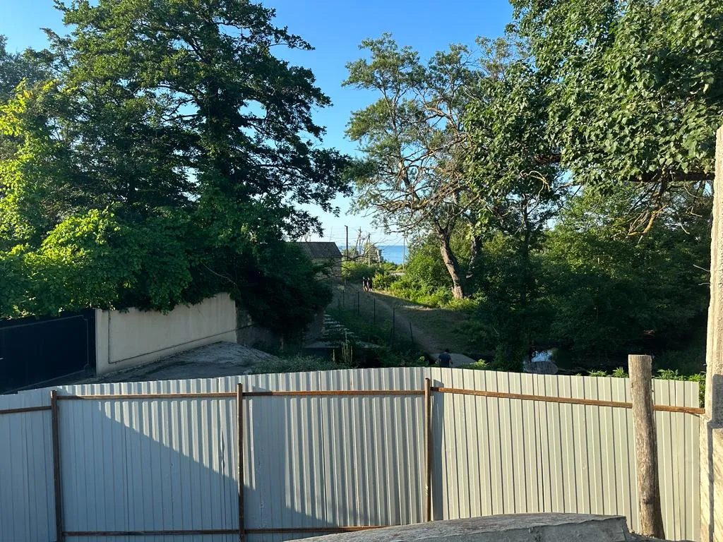 Дом возле моря