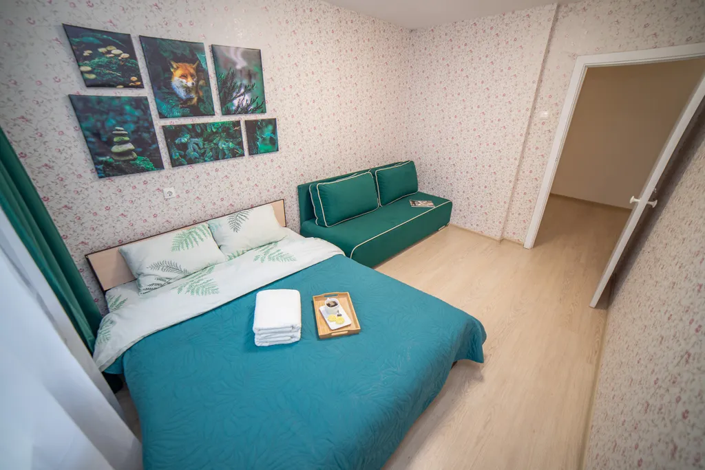 Квартира Квартира Малиновый отпуск — Екатеринбург