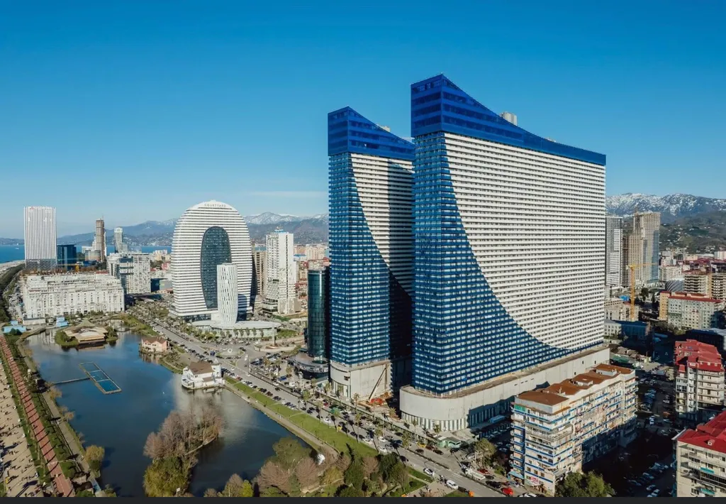 Апартаменты 2 х комнатные с видом на море на высоком этаже