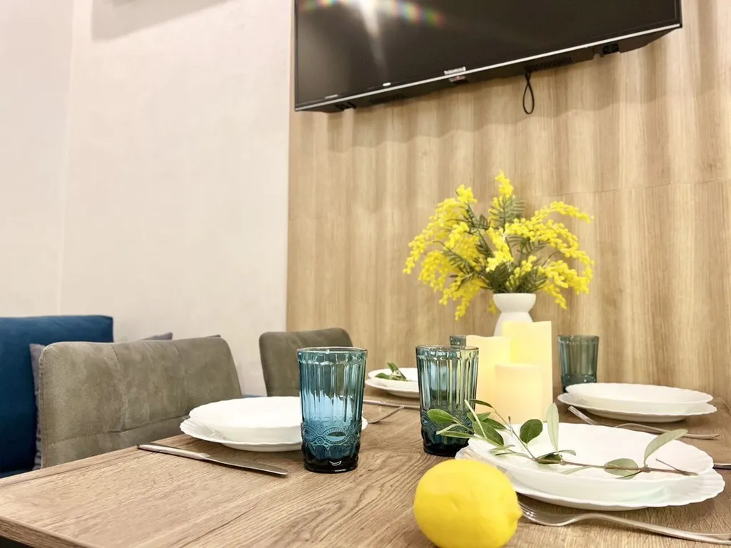 Уютная двухкомнатная квартира с шикарным видом в Гурзуфе