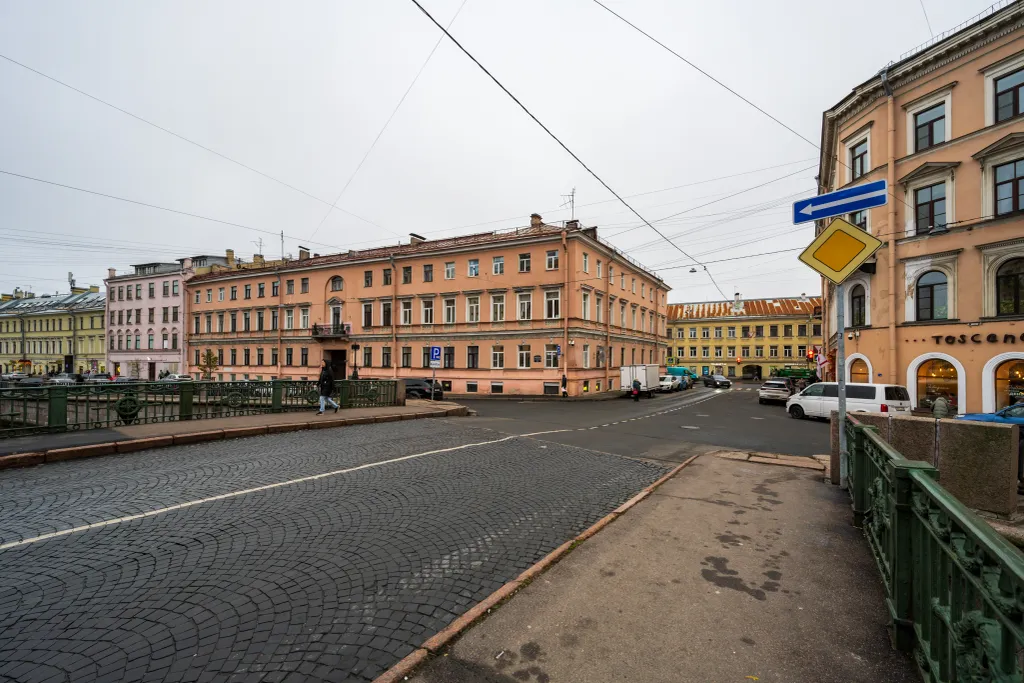 Тихая и красивая двухкомнатная квартира в историческом центре города