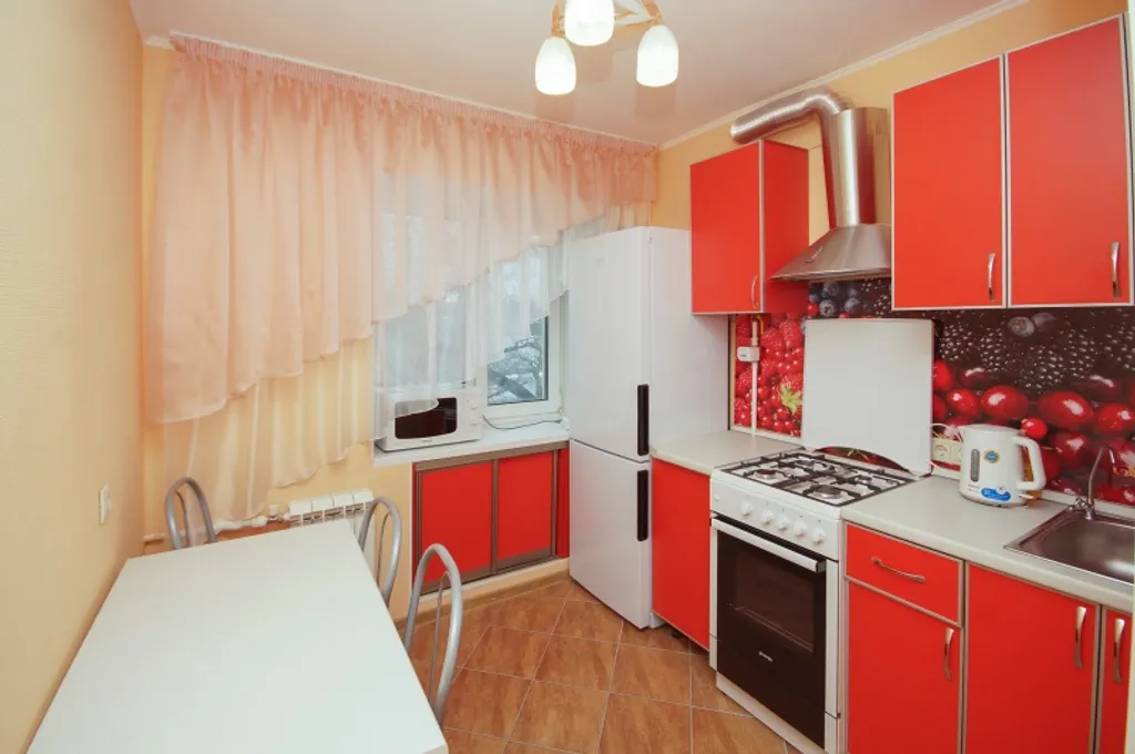 Квартира 2-комнатная Квартира — Омск