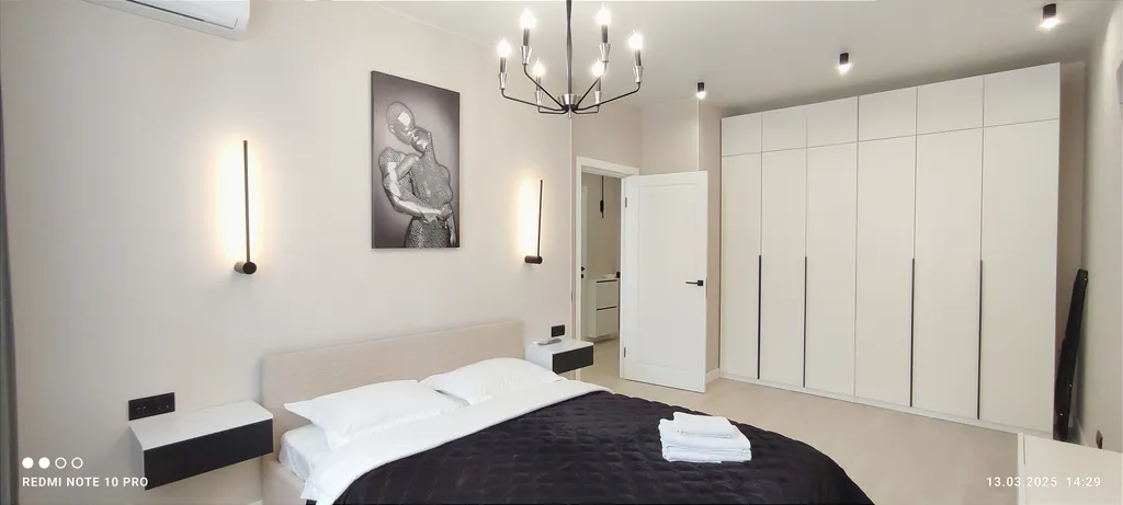 Квартира Квартира с дизайнерским ремонтом — Мирное