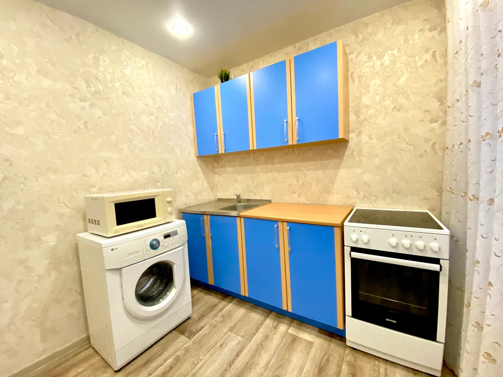 Светлая 1-к квартира рядом с Сангородком и поликлиникой