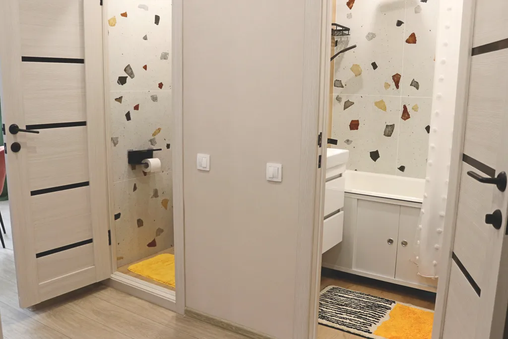 Уютная трехкомнатная квартира с дизайнерским ремонтом