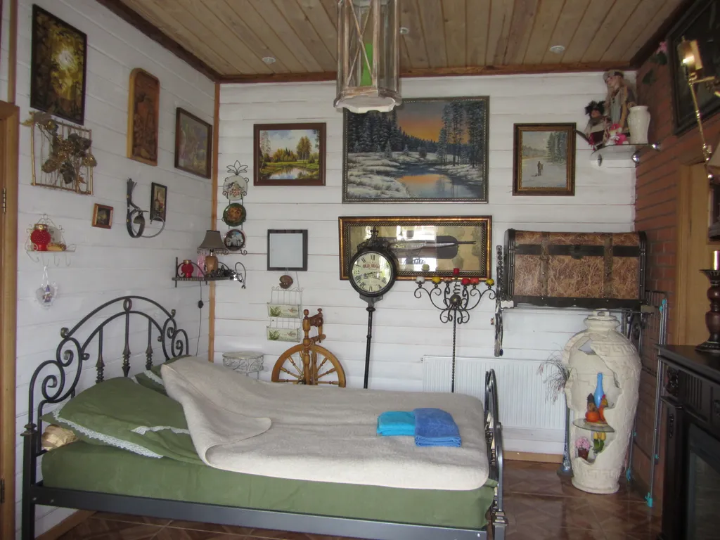 Усальба Еландра в 5 км от города