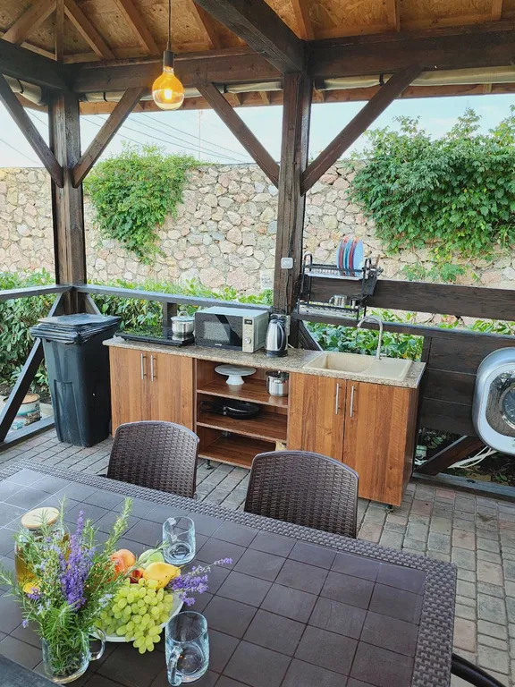 Квартира Квартира Трехместная студия с видом на море — Севастополь