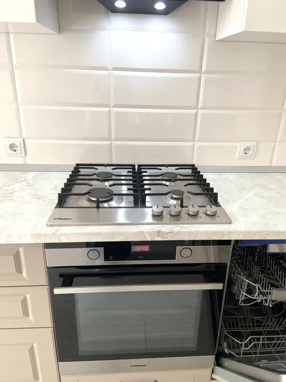 Квартира Современная квартира евро-трёшка — Калининград