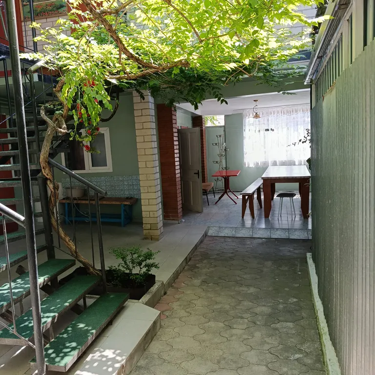 Квартира Квартира Стандартный 3 местный номер с 3 односпальными кроватями — Геленджик