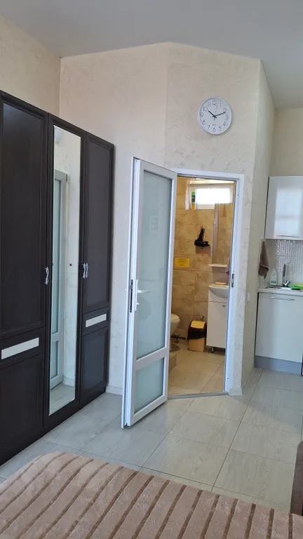 Студия-номер в котеджном посёлке в 500 метрах от пляжа