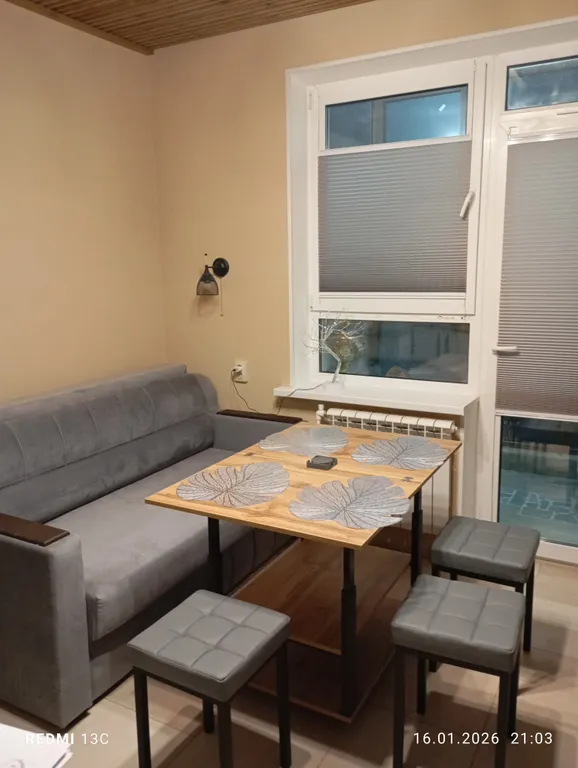 Уютная новая квартира рядом с вокзалом — аренда посуточно в Тула