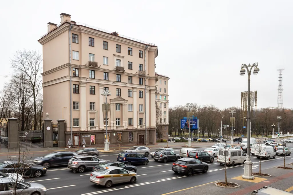 Квартира в центре, возле цирка и парка, старого города