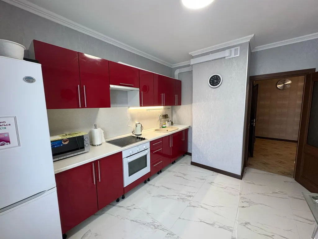 Квартира возле ОКБ и Экспо