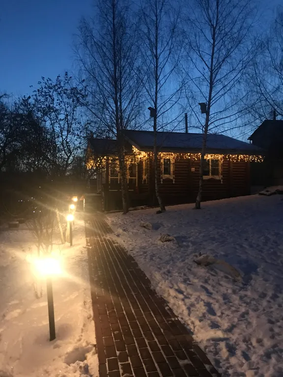 Коттедж Лада в черте города с сауной