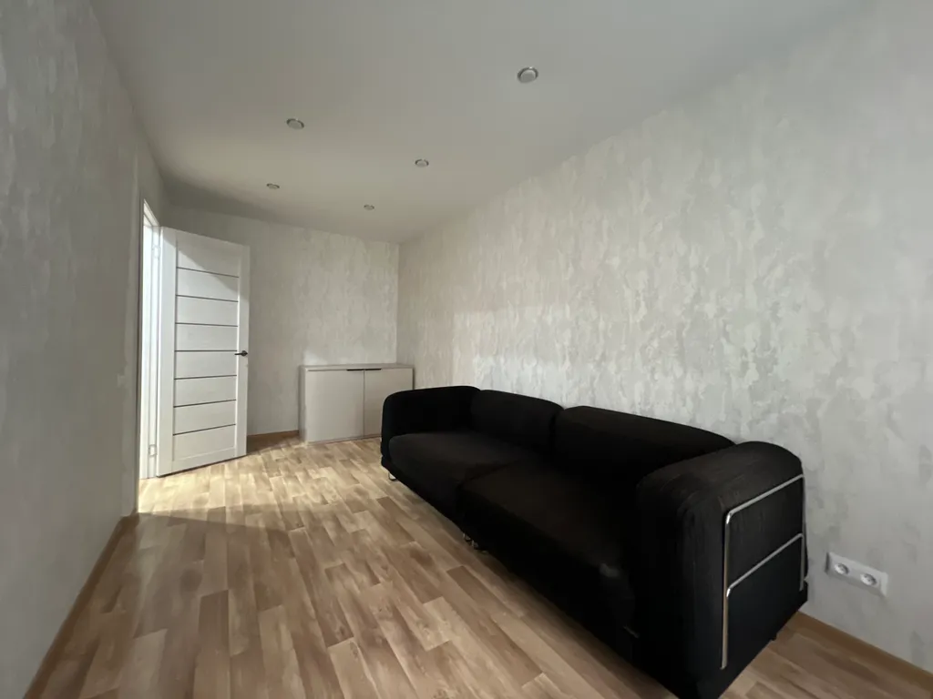 Двухкомнатная квартира недалеко от центра