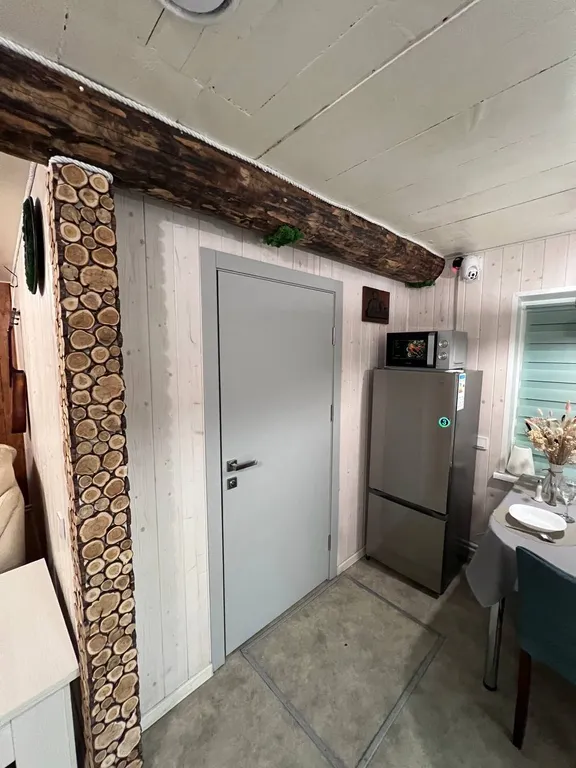 Дом с баней и чаном в городе