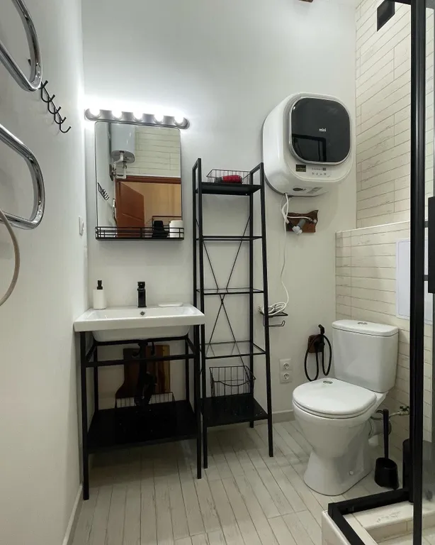 Red freezer apartament