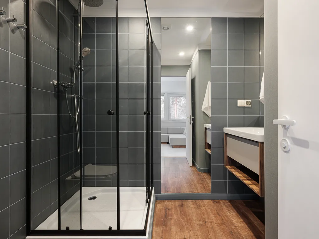 Дом Шерл с террасой и сауной в черте города