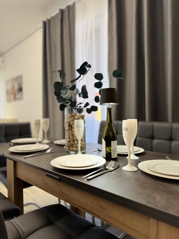 Дом с бассейном в Винной деревне Тамань