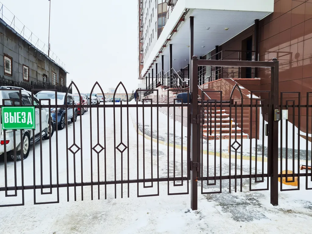 Квартира Яркая и уютная квартира с шикарной кроватью — Новосибирск