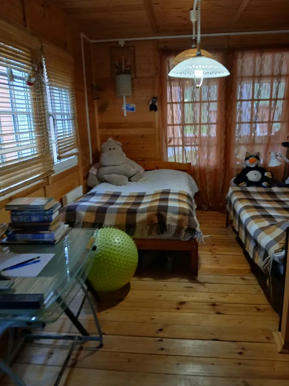 Домик на озере