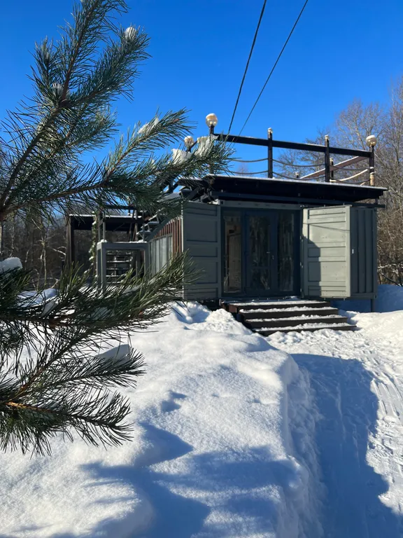 Коттедж Семейный коттедж на берегу реки Лава — Ручьи