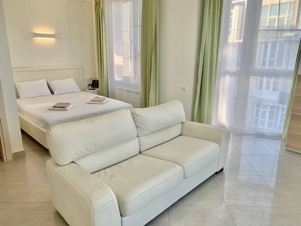 Квартира Квартира Панорамная студия с видом на горы — Сириус