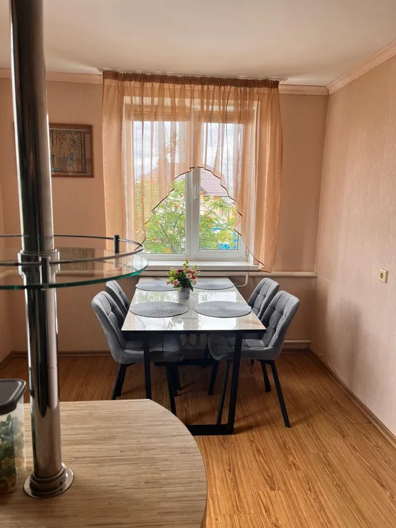 Этаж в доме  RichHouse