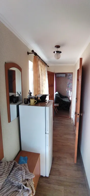 Четырёхместный двухкомнатный номер на берегу моря