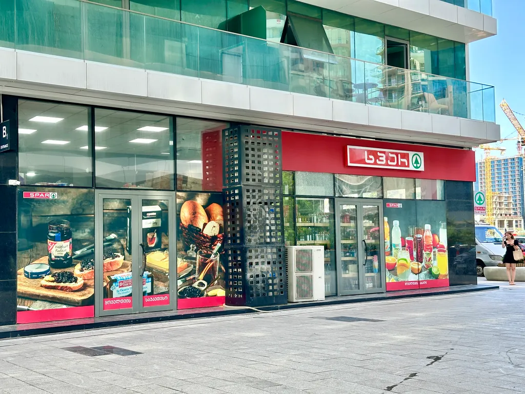 Апартаменты с отдельной спальней на берегу моря