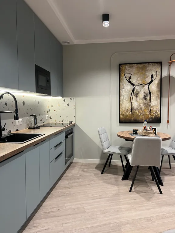 Уютная квартира с дизайнерским ремонтом в центре города