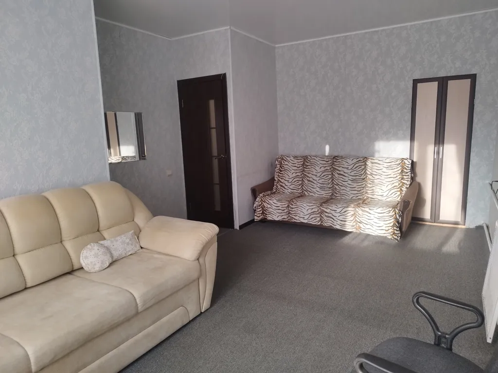 Уютная квартира в тихом районе — аренда посуточно в Казань