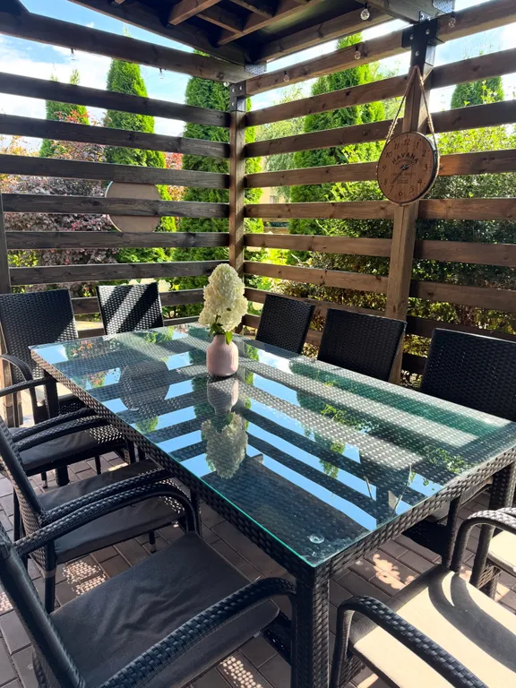 Новый дом с подогреваемым бассейном и сауной