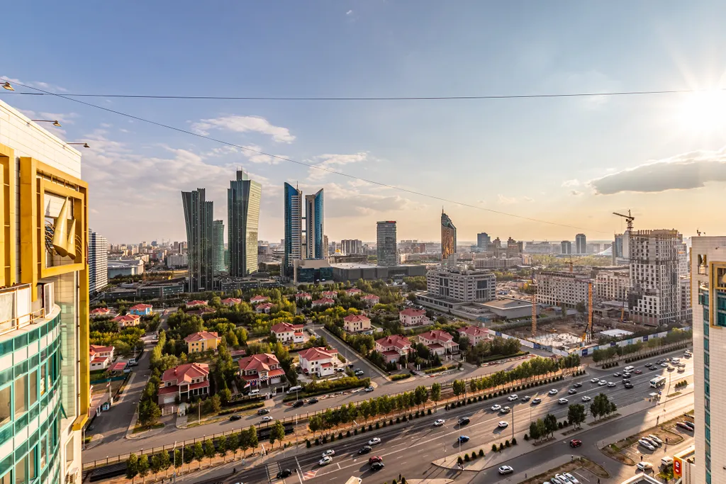 2-комнатная квартира на 23 этаже в ЖК Лазурный квартал