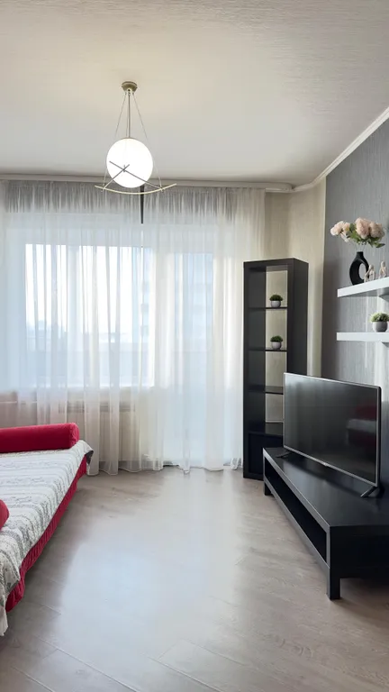 Чистая и комфортная квартира, рядом Плаза Столица Больница