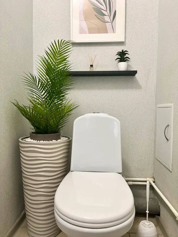 Видовая двухкомнатная квартира в тихом местечке