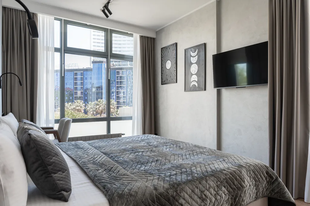 Семейный Lux