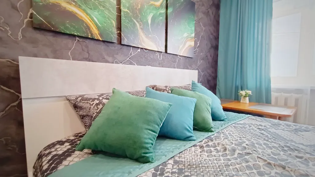 Квартира в центре с видом на город 12 этаж