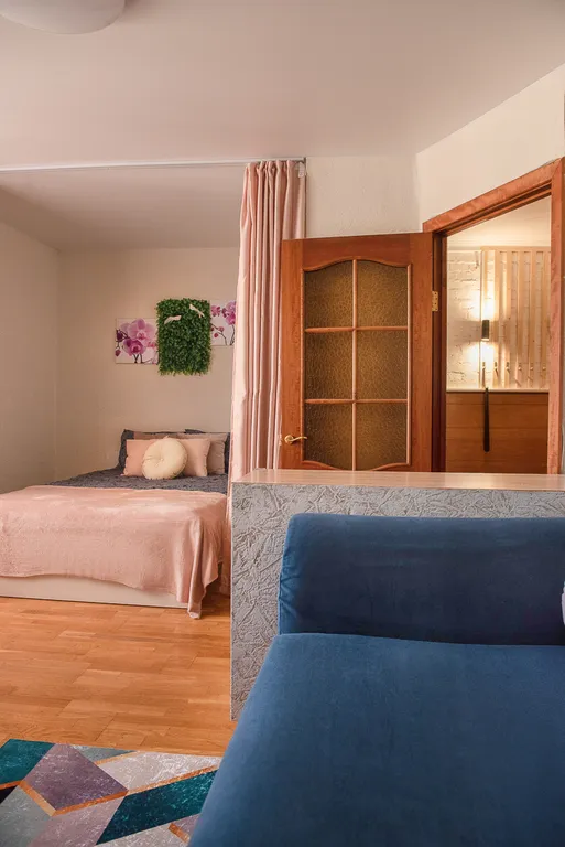 С Видом на Собор Петра и Павла