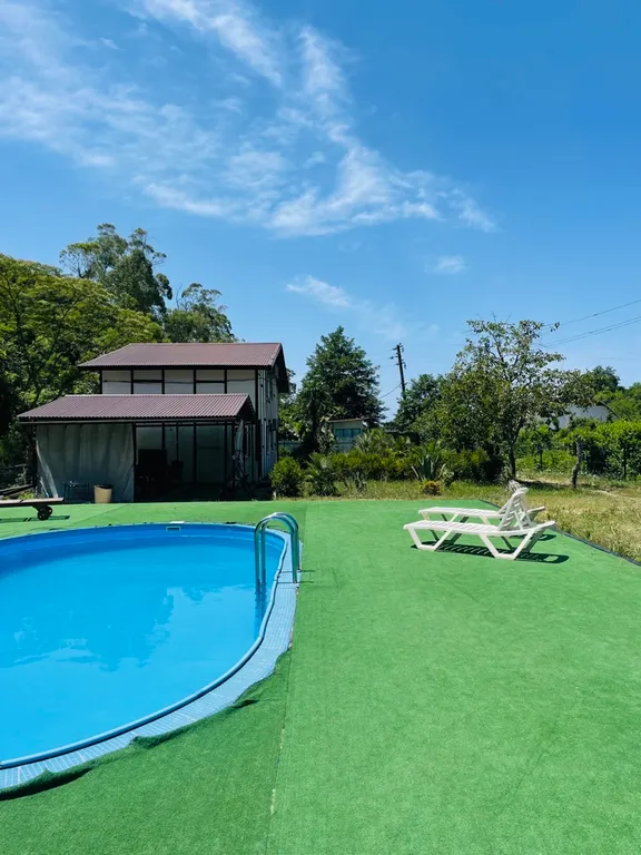 Квартира Апартаменты с террасой и кухней, с видом на реку и с бассейном — Гагра