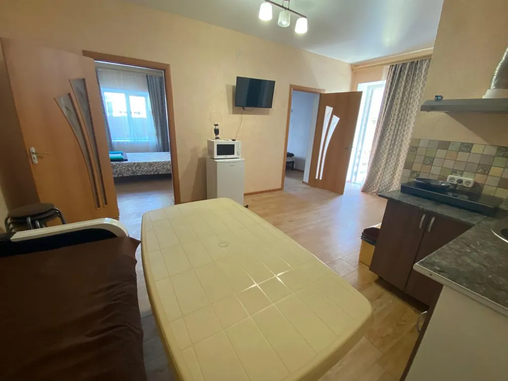 Квартира Апартаменты с кухней с раздельными спальнями — аренда посуточно в Судак