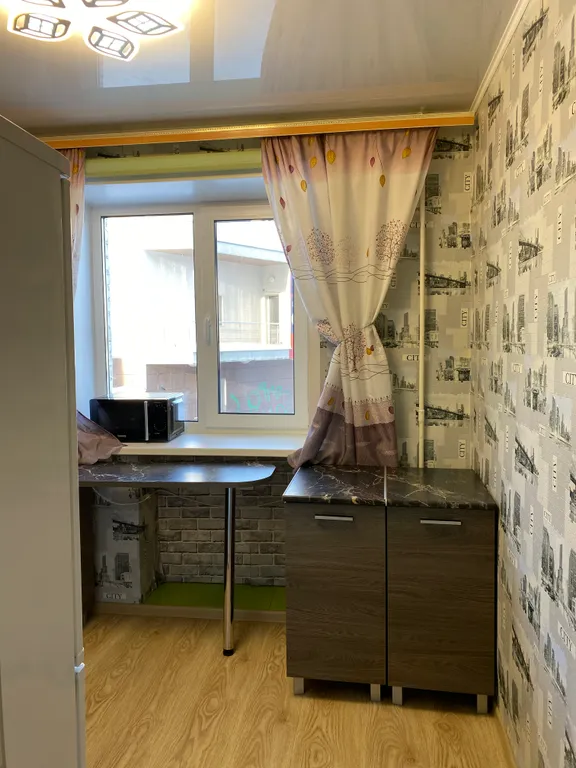 Апартаменты возле торгового центра Макси