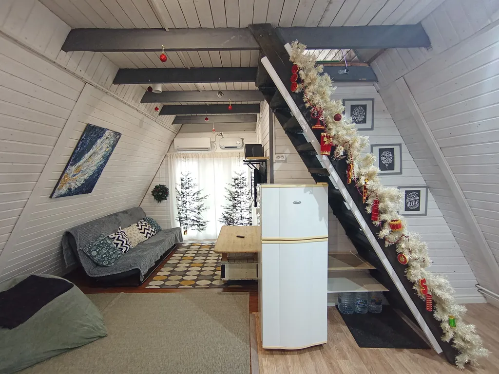 А-фрейм с парной, купелью и беседкой