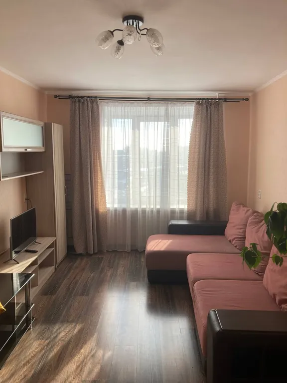 2-комнатная Квартира — аренда посуточно в Псков