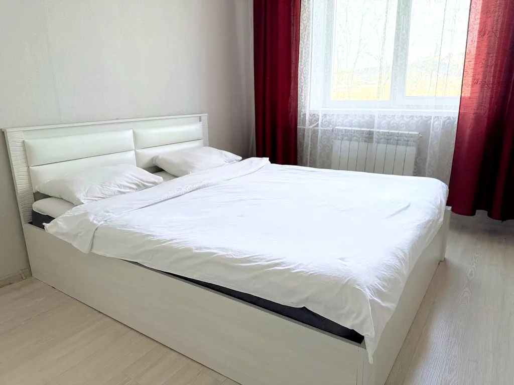 Уютная 2-комнатная квартира на набережной Енисея