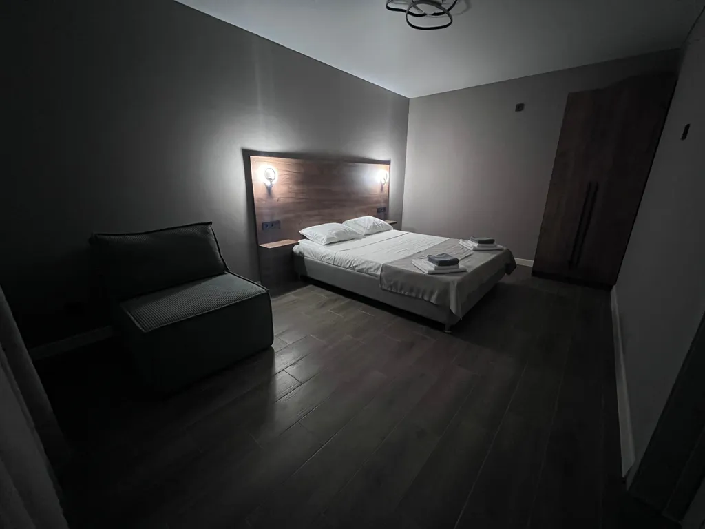 Дом с бассейном