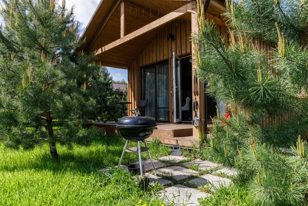 Коттедж 44м в лесу у пруда