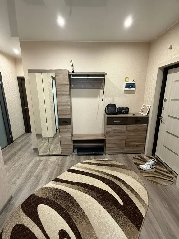 Двухкомнатная уютная большая квартира в районе с развитой инфраструктурой